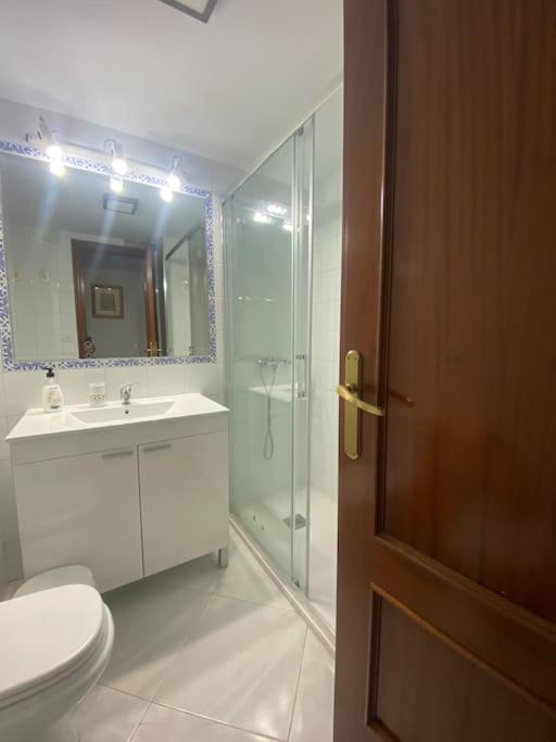 Funcional Piso 4 Frente A Santa Justa Appartamento *